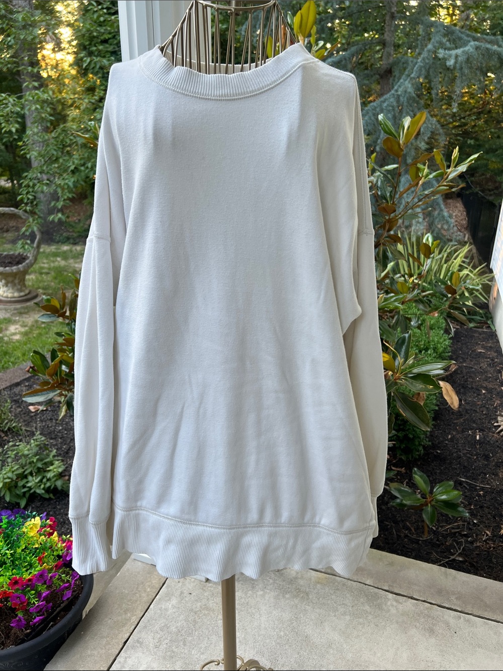 aerie White Crewneck Sweater